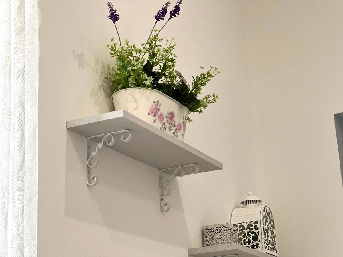 Vico Longo 25 - Ensuit Flat In The Heart Of ナポリ エクステリア 写真