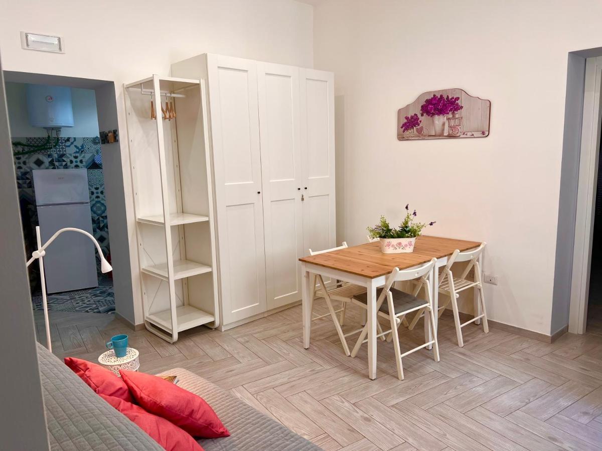 Vico Longo 25 - Ensuit Flat In The Heart Of ナポリ エクステリア 写真