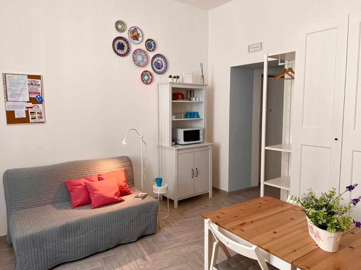 Vico Longo 25 - Ensuit Flat In The Heart Of ナポリ エクステリア 写真